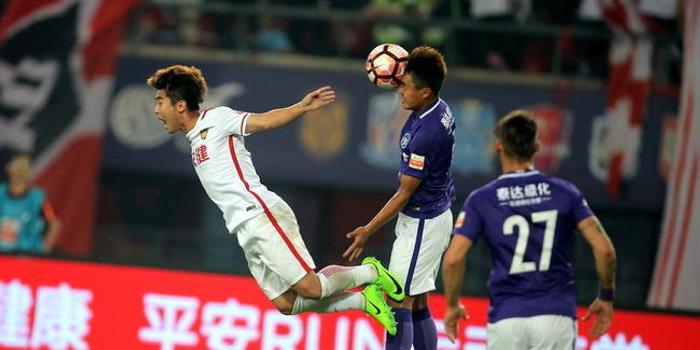  雷恩边路传中战术屡试不爽撕破对手防线取胜