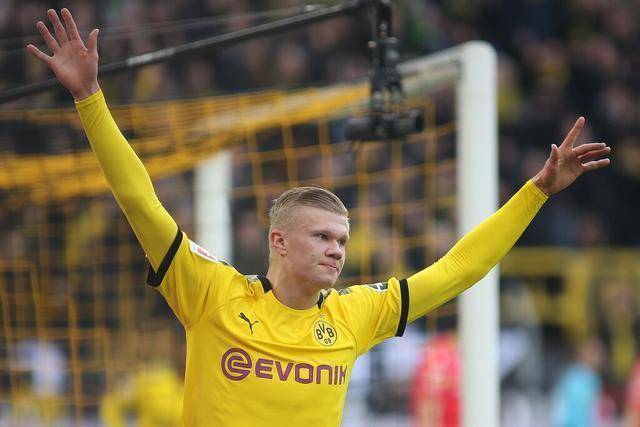 莱比锡红牛强势登顶,刷新德甲连胜纪录