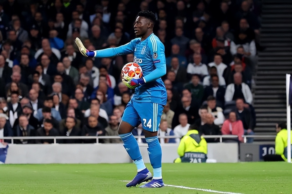 米乐m6官网- 曼联客场惨败，滕哈格帅位危机加剧